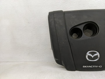 2018 Chevrolet Colorado Engine Cover - Oemusedautoparts1.com