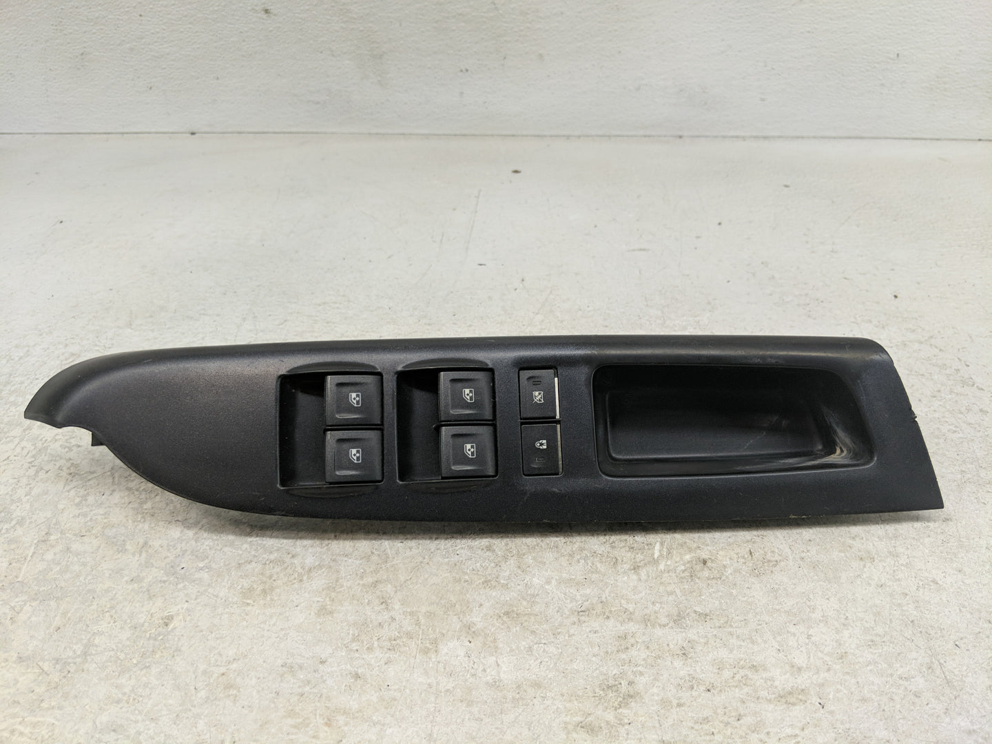 2015-2022 Chevrolet Colorado Master Power Window Switch Replacement Driver Side Left Fits OEM Used Auto Parts - Oemusedautop