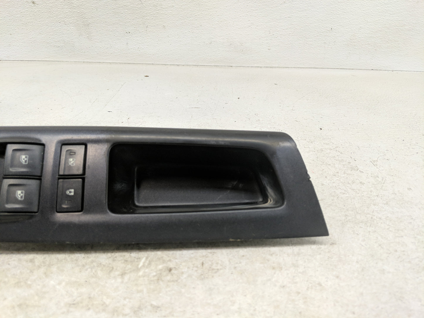 2015-2022 Chevrolet Colorado Master Power Window Switch Replacement Driver Side Left Fits OEM Used Auto Parts - Oemusedautop