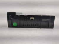 2018-2019 Chevrolet Colorado Radio AM FM Cd Player Receiver Replacement P/N:42554623 Fits Fits 2018 2019 OEM Used Auto Parts
