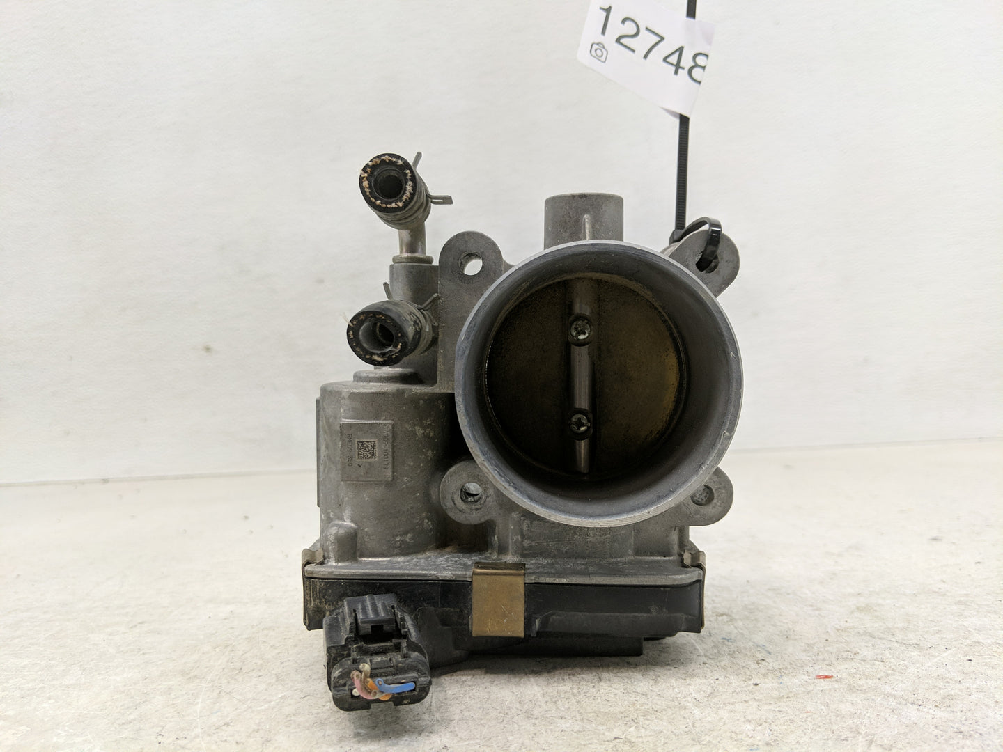 2017-2022 Chevrolet Colorado Throttle Body P/N:RME59-350 Fits Fits 2016 2017 2018 2019 2020 2021 2022 OEM Used Auto Parts - 