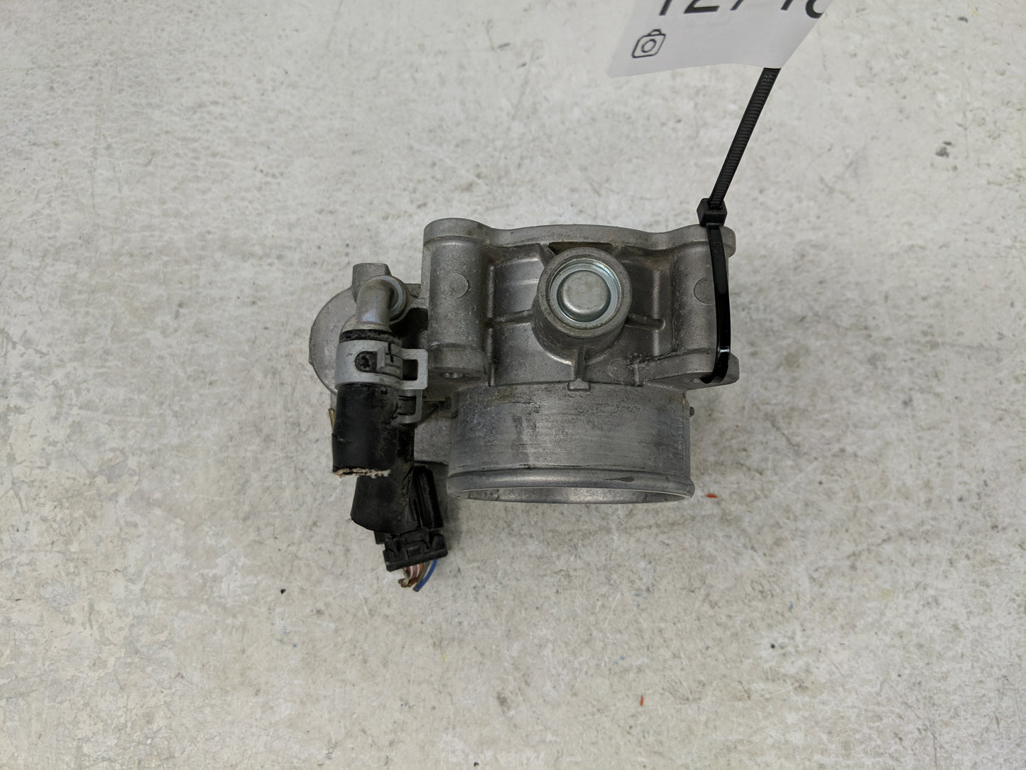 2017-2022 Chevrolet Colorado Throttle Body P/N:RME59-350 Fits Fits 2016 2017 2018 2019 2020 2021 2022 OEM Used Auto Parts - 