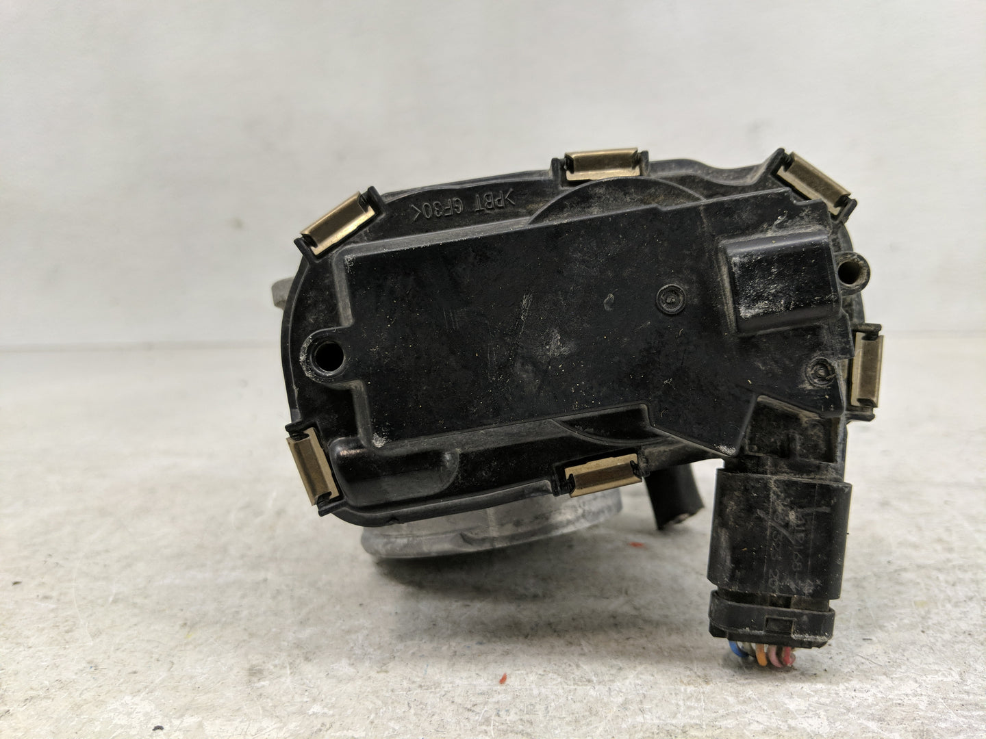 2017-2022 Chevrolet Colorado Throttle Body P/N:RME59-350 Fits Fits 2016 2017 2018 2019 2020 2021 2022 OEM Used Auto Parts - 