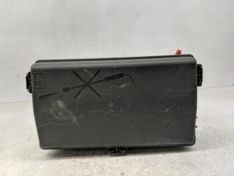 compare product 2018 Chevrolet Colorado Fusebox Fuse Box Panel Relay Module P/N:812461952 Fits Fits 2019 2020 2021 2022 OEM Used Auto Parts