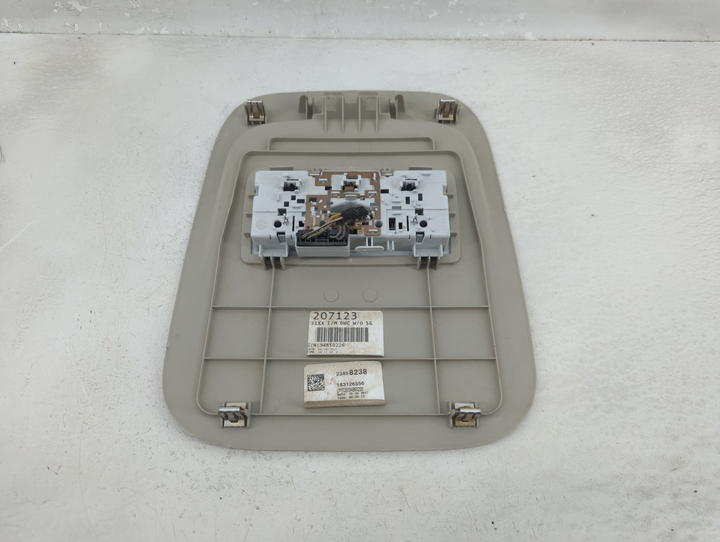 2016-2022 Chevrolet Colorado Overhead Roof Console - Oemusedautoparts1.com