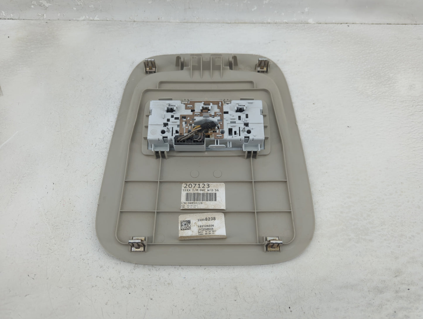 2016-2022 Chevrolet Colorado Overhead Roof Console - Oemusedautoparts1.com