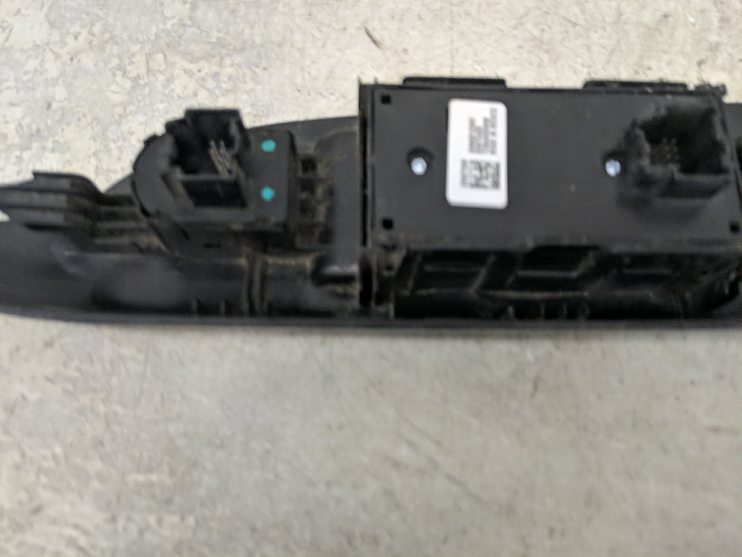 2015-2022 Chevrolet Colorado Master Power Window Switch Replacement Driver Side Left P/N:23427098 Fits OEM Used Auto Parts -