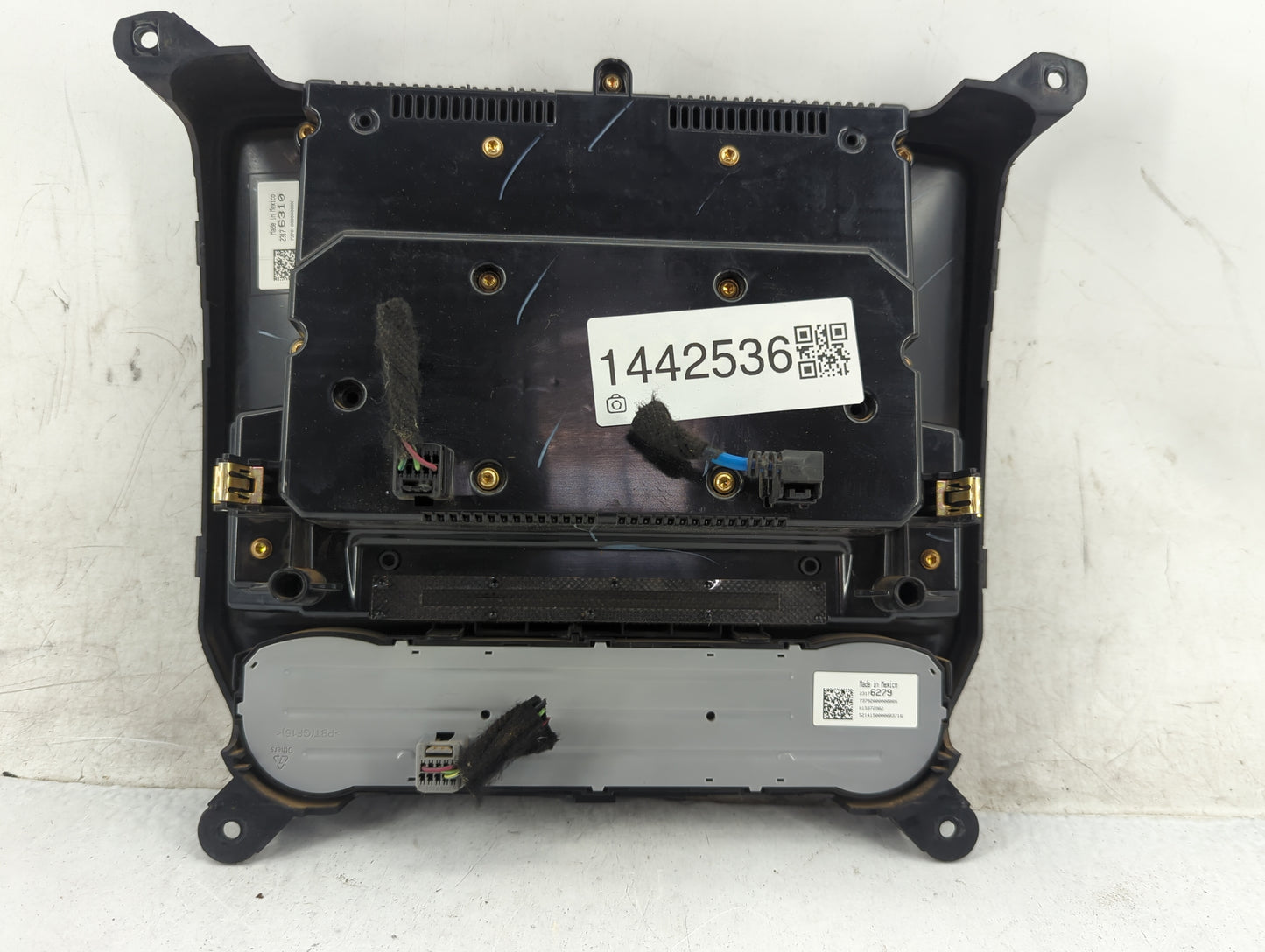 2015-2019 Chevrolet Colorado Radio Control Panel - Oemusedautoparts1.com