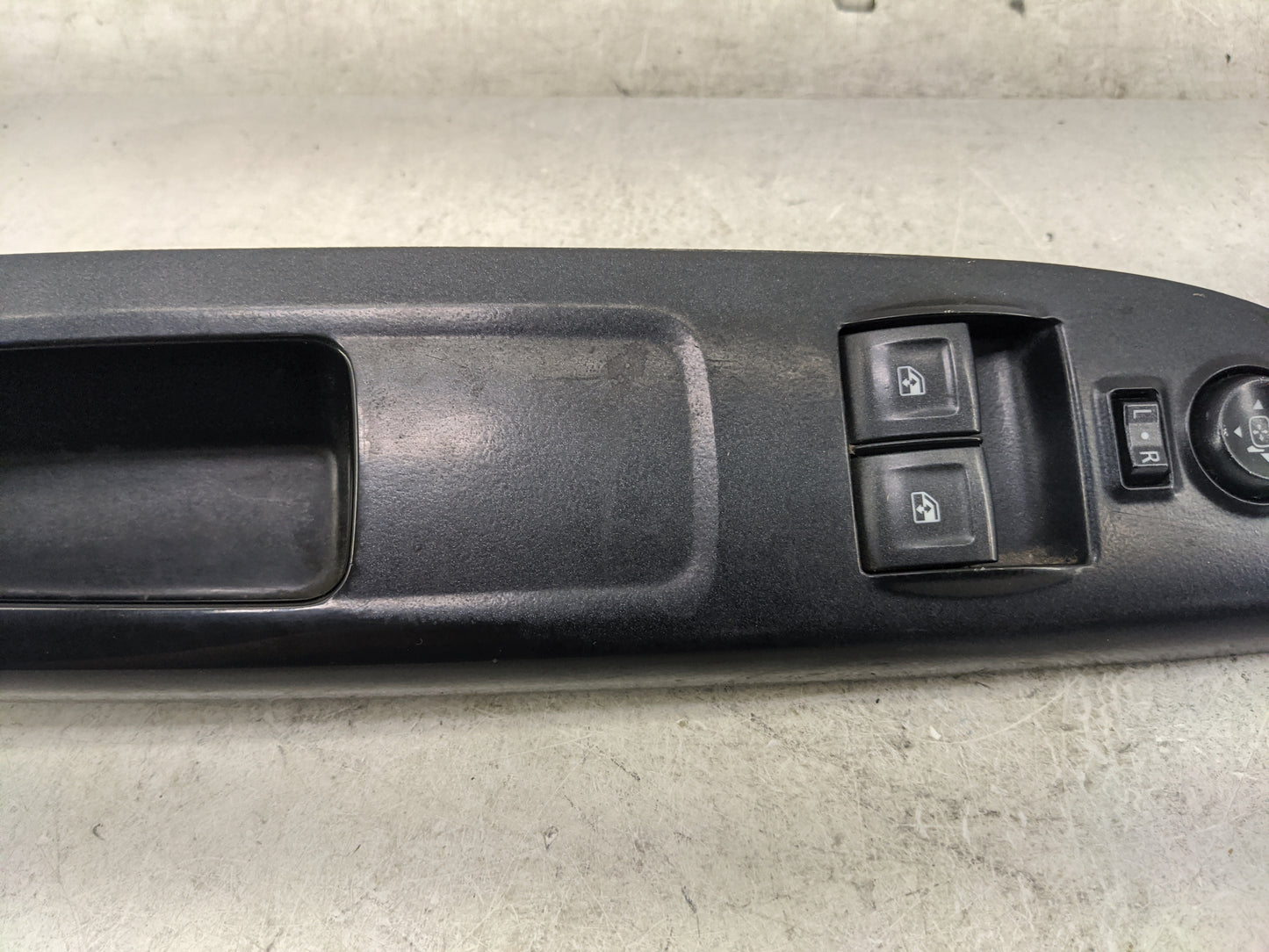 2015-2022 Chevrolet Colorado Master Power Window Switch Replacement Driver Side Left P/N:22964465 22917212 Fits OEM Used Aut