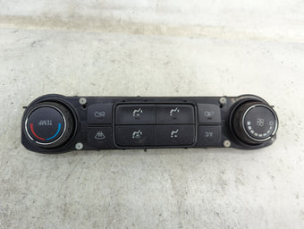 compare product 2015-2022 Chevrolet Colorado Climate Control Module Temperature AC/Heater Replacement P/N:84199202 7370200000000X Fits OEM Used Auto Parts