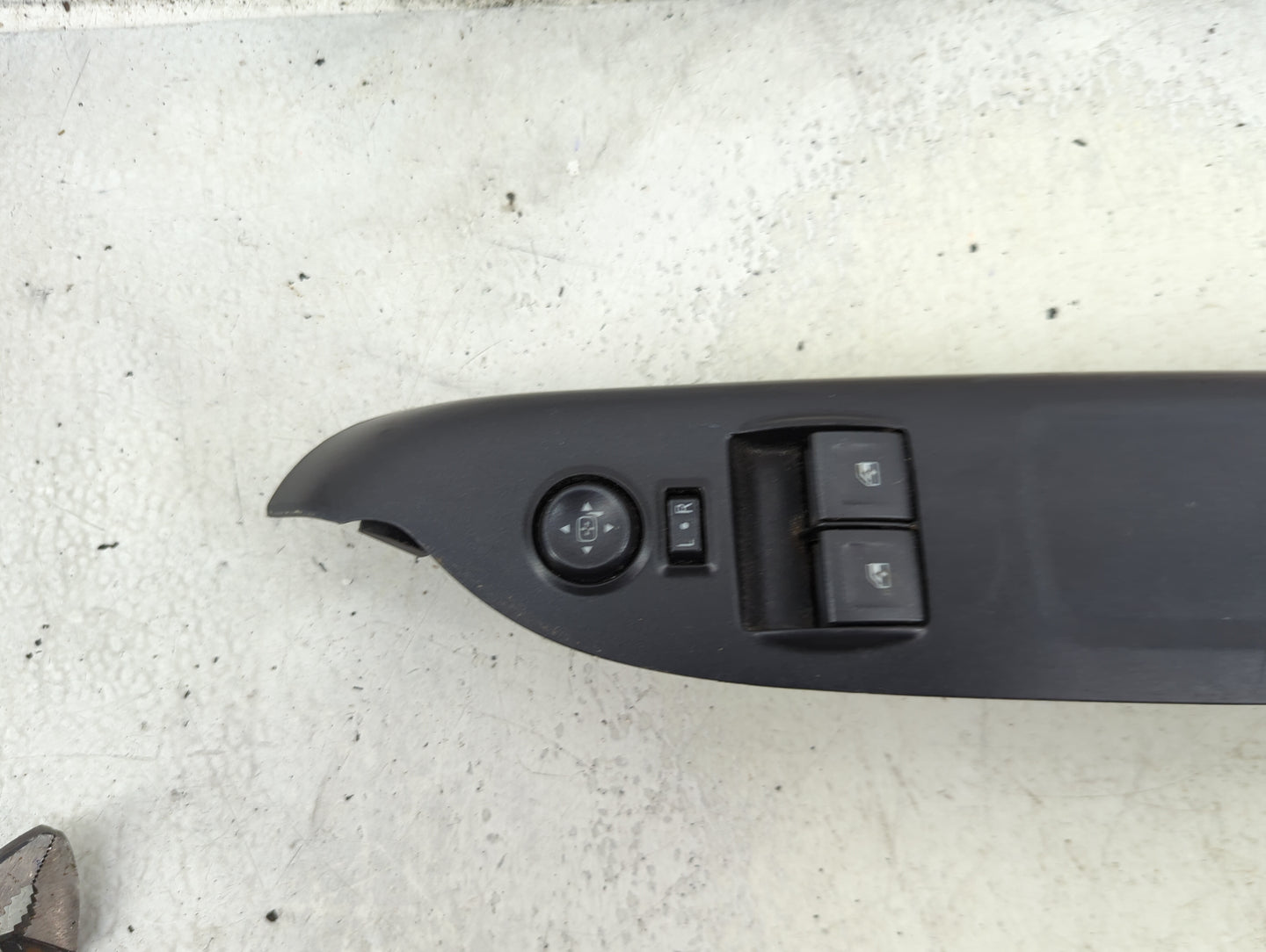 2015-2022 Chevrolet Colorado Master Power Window Switch Replacement Driver Side Left P/N:23427095 SANAD1300C Fits OEM Used A