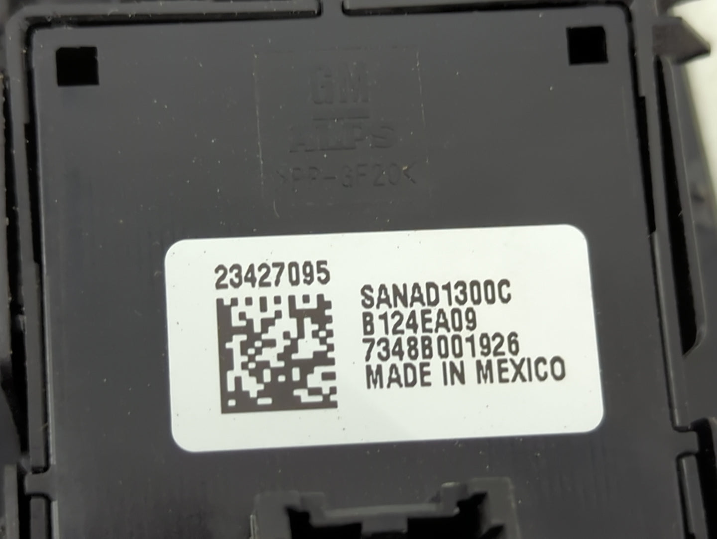 2015-2022 Chevrolet Colorado Master Power Window Switch Replacement Driver Side Left P/N:23427095 SANAD1300C Fits OEM Used A