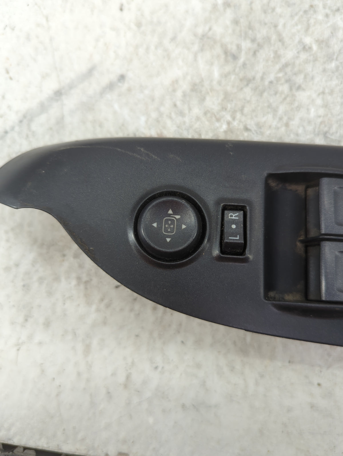 2015-2022 Chevrolet Colorado Master Power Window Switch Replacement Driver Side Left P/N:22964465 68NG2135DC Fits OEM Used A