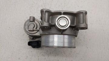 2016-2018 Chevrolet Colorado Throttle Body P/N:12670839AA Fits Fits 2016 2017 2018 2019 OEM Used Auto Parts