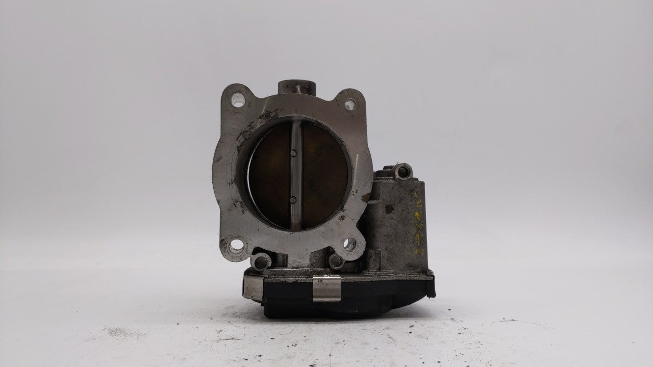2016-2018 Chevrolet Colorado Throttle Body P/N:12670839AA Fits Fits 2016 2017 2018 2019 OEM Used Auto Parts - Oemusedautopar