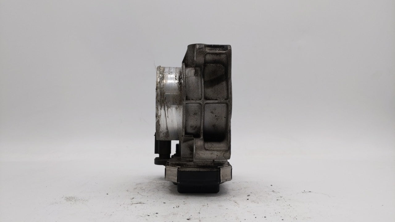 2016-2018 Chevrolet Colorado Throttle Body P/N:12670839AA Fits Fits 2016 2017 2018 2019 OEM Used Auto Parts - Oemusedautopar