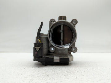 2016-2018 Chevrolet Colorado Throttle Body P/N:12670839AA 12627217DA Fits Fits 2016 2017 2018 2019 OEM Used Auto Parts - Oem