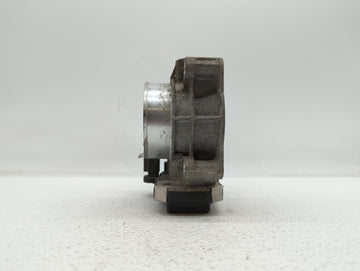 2016-2018 Chevrolet Colorado Throttle Body P/N:12670839AA 12627217DA Fits Fits 2016 2017 2018 2019 OEM Used Auto Parts