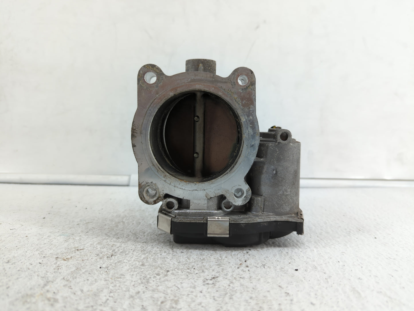 2016-2018 Chevrolet Colorado Throttle Body P/N:12670839AA 12627217DA Fits Fits 2016 2017 2018 2019 OEM Used Auto Parts - Oem