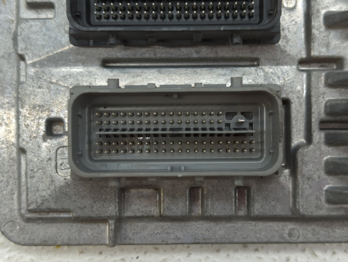 2018 Chevrolet Colorado PCM Engine Control Computer ECU ECM PCU OEM P/N:12686384 12669908, 12688973, 12697837 Fits Fits 2017