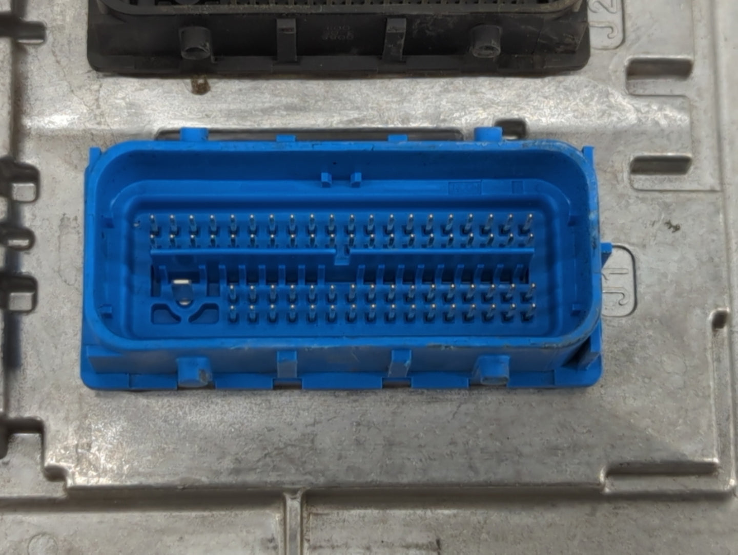 2018 Chevrolet Colorado PCM Engine Control Computer ECU ECM PCU OEM P/N:12669908 12681528 Fits Fits 2017 2019 OEM Used Auto 