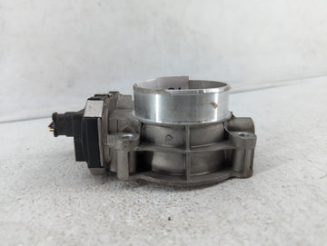 2017-2018 Chevrolet Colorado Throttle Body P/N:12676296AA 12671014, 12648414, 1267 1014 Fits Fits 2016 2017 2018 2019 OEM Used Auto Parts