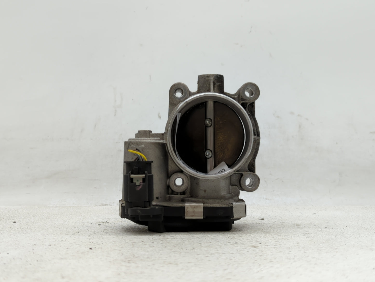 2016-2018 Chevrolet Colorado Throttle Body P/N:12670839AA 12627217DA Fits Fits 2016 2017 2018 2019 OEM Used Auto Parts - Oem