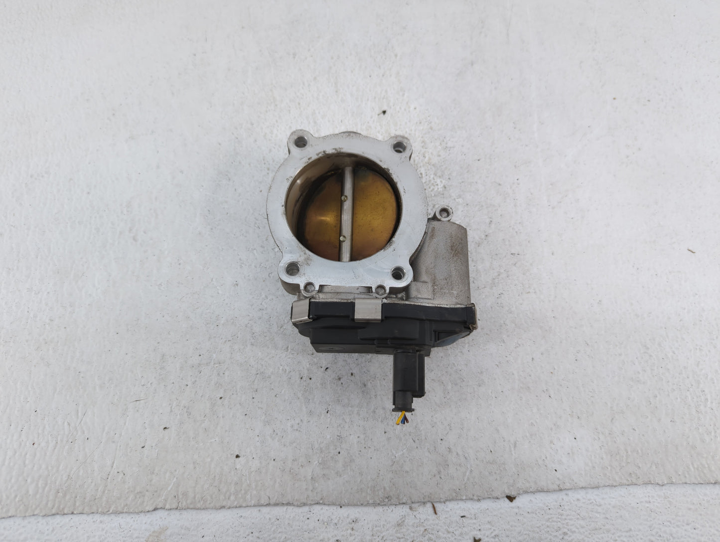 2017-2018 Chevrolet Colorado Throttle Body P/N:12671014 12648414, 1267 1014 Fits Fits 2016 2017 2018 2019 OEM Used Auto Part