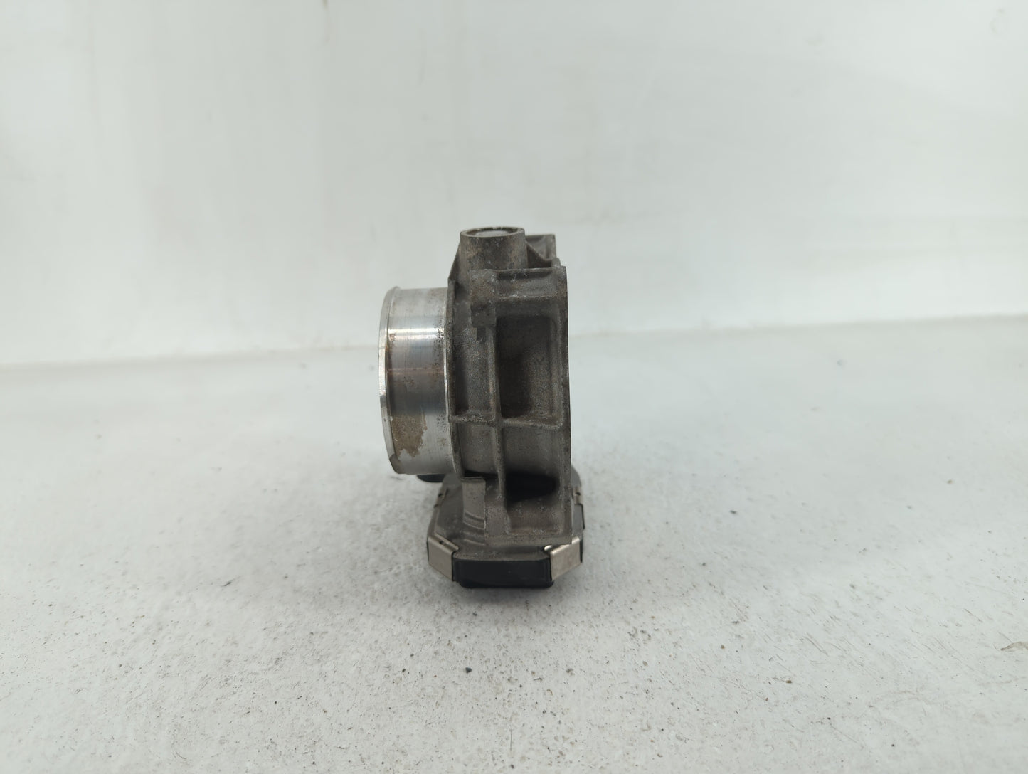 2016-2022 Chevrolet Colorado Throttle Body P/N:12670839AA 12627217DA Fits Fits 2016 2017 2018 2019 2020 2021 2022 OEM Used A