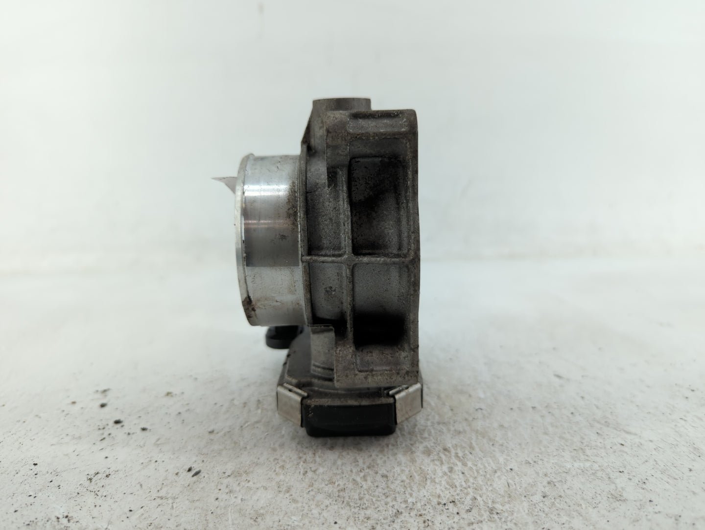 2016-2022 Chevrolet Colorado Throttle Body P/N:12670839AA 12627217DA Fits Fits 2016 2017 2018 2019 2020 2021 2022 OEM Used A