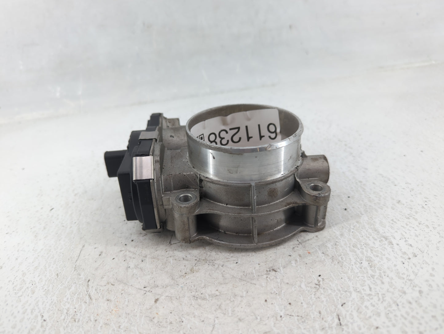 2017-2022 Chevrolet Colorado Throttle Body P/N:12671014 Fits Fits 2016 2017 2018 2019 2020 2021 2022 OEM Used Auto Parts - O
