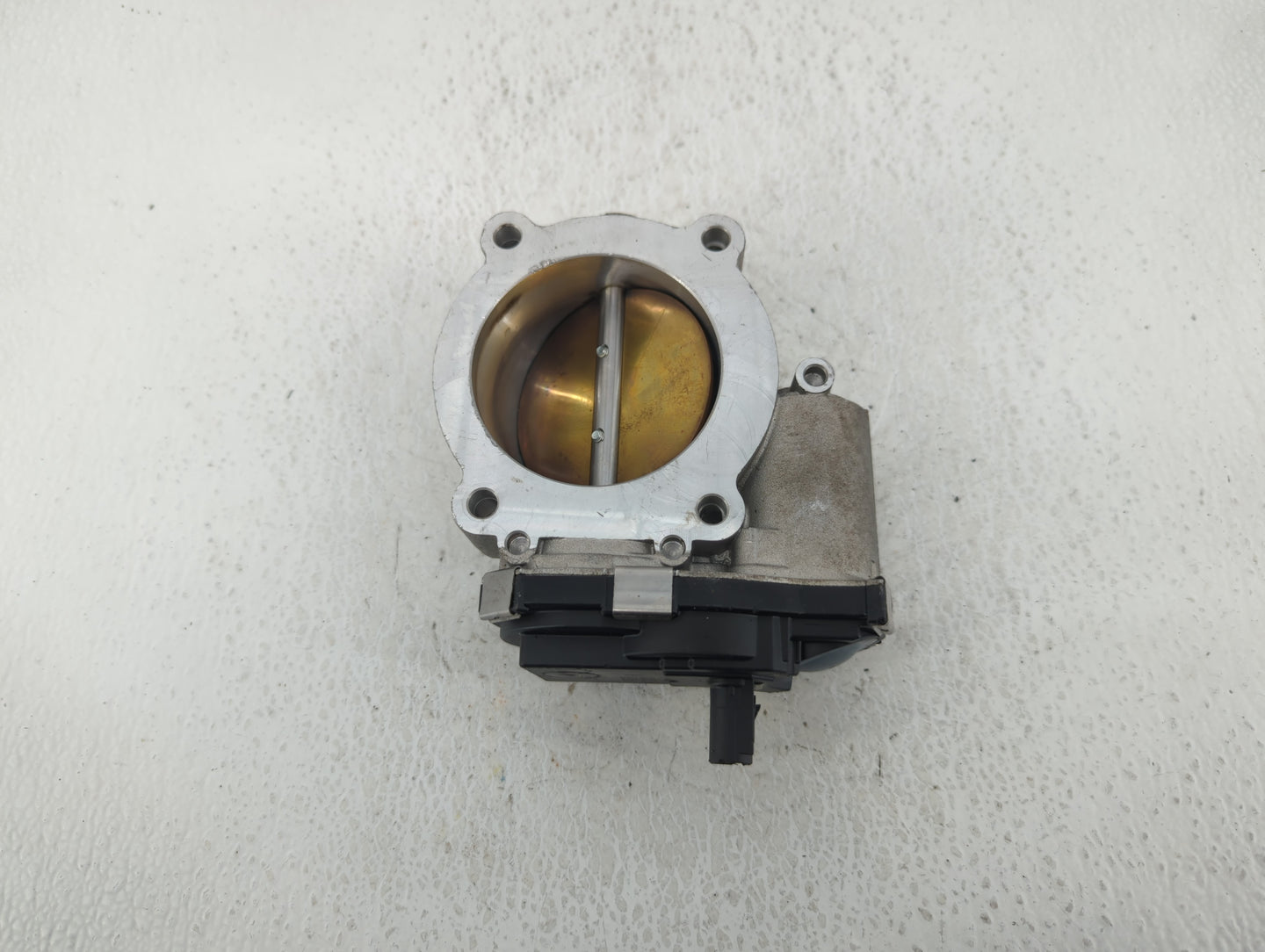 2017-2022 Chevrolet Colorado Throttle Body P/N:12671014 Fits Fits 2016 2017 2018 2019 2020 2021 2022 OEM Used Auto Parts - O