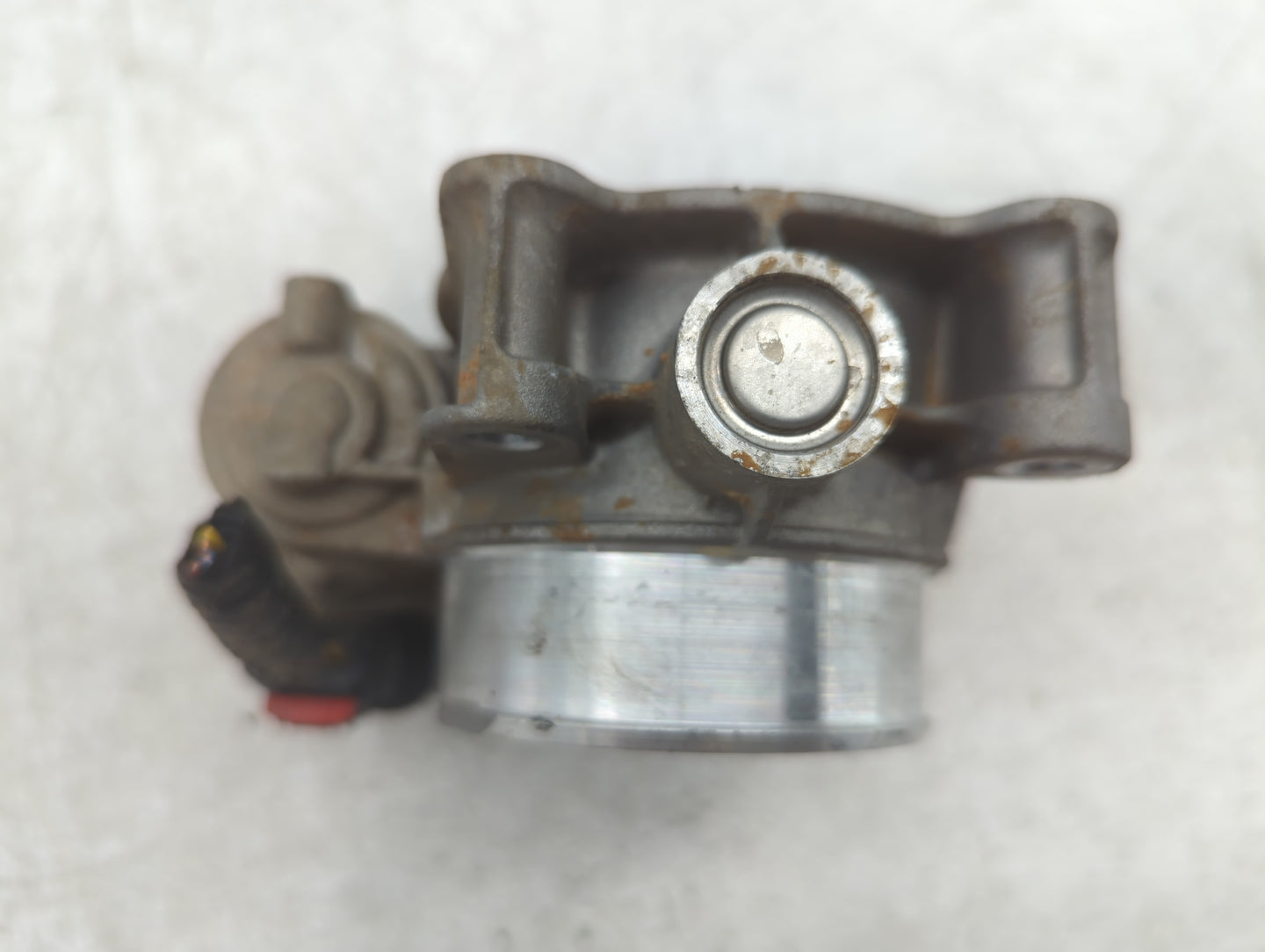 2016-2022 Chevrolet Colorado Throttle Body P/N:12670839AA Fits Fits 2016 2017 2018 2019 2020 2021 2022 OEM Used Auto Parts -