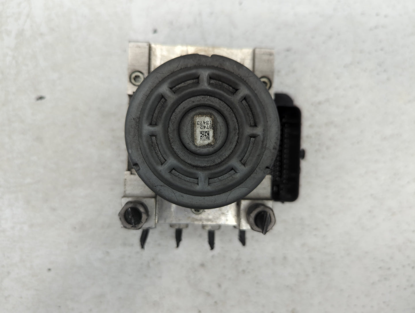 2017-2022 Chevrolet Colorado ABS Pump Control Module Replacement P/N:84338035 Fits Fits 2017 2018 2019 2020 2021 2022 OEM Us