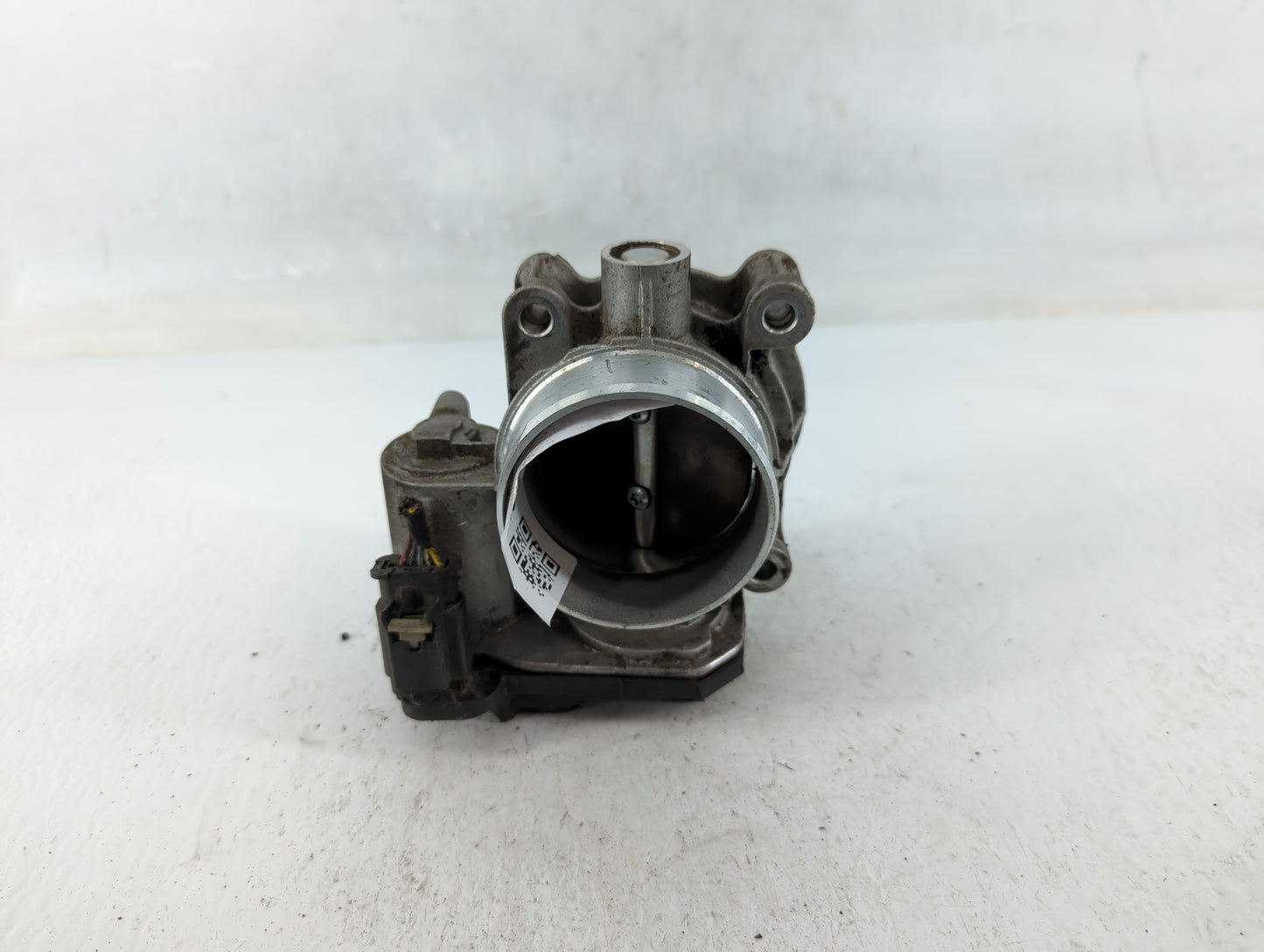 2016-2022 Chevrolet Colorado Throttle Body P/N:12670839AA Fits Fits 2016 2017 2018 2019 2020 2021 2022 OEM Used Auto Parts -