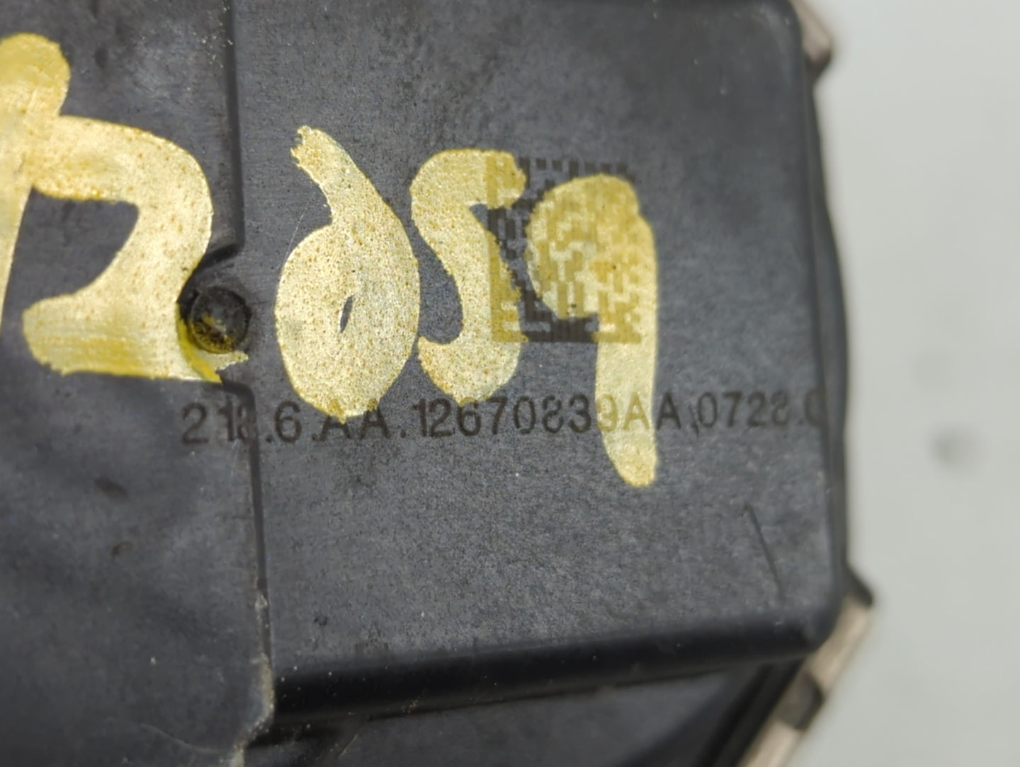 2016-2022 Chevrolet Colorado Throttle Body P/N:12670839AA Fits Fits 2016 2017 2018 2019 2020 2021 2022 OEM Used Auto Parts -