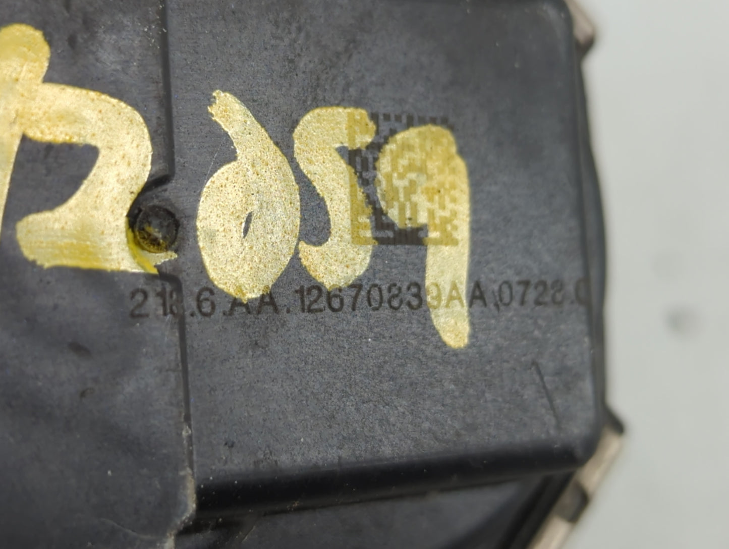2016-2022 Chevrolet Colorado Throttle Body P/N:12670839AA Fits Fits 2016 2017 2018 2019 2020 2021 2022 OEM Used Auto Parts -