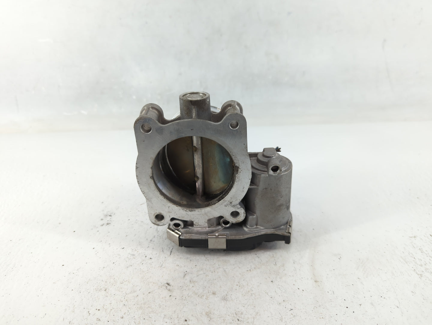 2016-2022 Chevrolet Colorado Throttle Body P/N:12670839AA Fits Fits 2016 2017 2018 2019 2020 2021 2022 OEM Used Auto Parts -