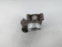 2016-2022 Chevrolet Colorado Throttle Body P/N:12670839AA Fits Fits 2016 2017 2018 2019 2020 2021 2022 OEM Used Auto Parts -