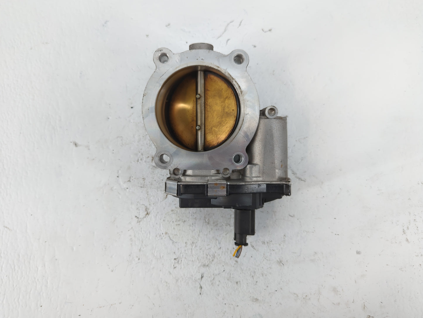 2017-2022 Chevrolet Colorado Throttle Body P/N:12671014 Fits Fits 2016 2017 2018 2019 2020 2021 2022 OEM Used Auto Parts - O