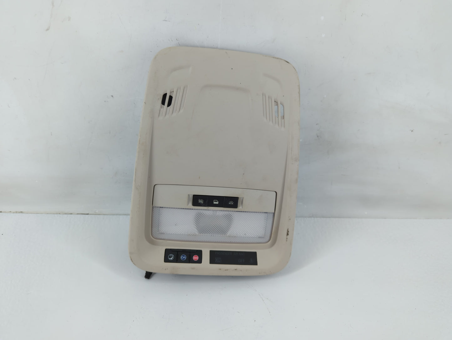 2016-2019 Chevrolet Cruze Overhead Roof Console Interior Dome Light - Oemusedautoparts1.com