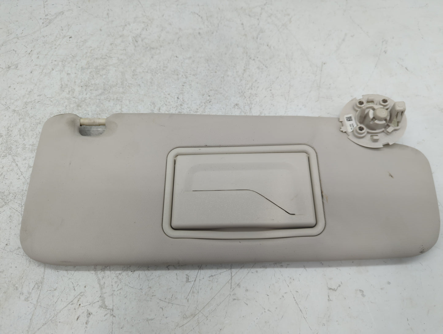 2017-2019 Chevrolet Cruze Sun Visor Shade Replacement Passenger Right Mirror Fits Fits 2017 2018 2019 OEM Used Auto Parts - 