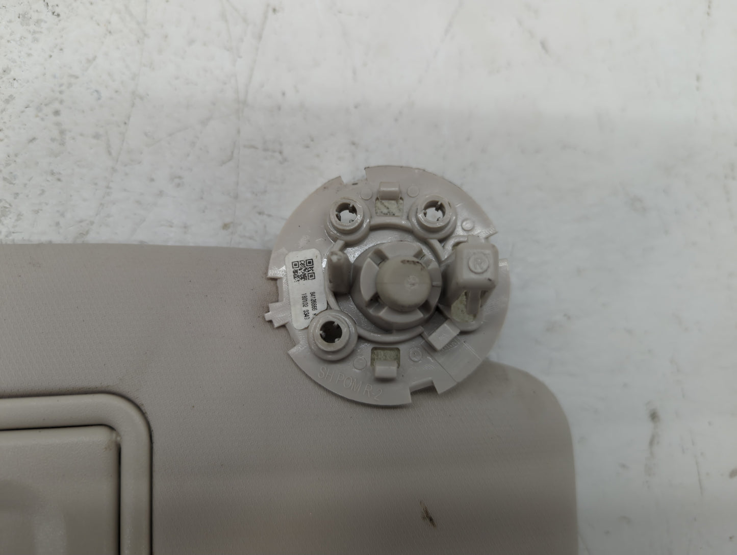 2017-2019 Chevrolet Cruze Sun Visor Shade Replacement Passenger Right Mirror Fits Fits 2017 2018 2019 OEM Used Auto Parts - 