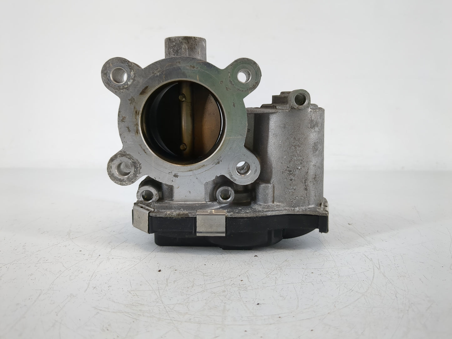 2017-2019 Chevrolet Cruze Throttle Body Fits Fits 2016 2017 2018 2019 2020 2021 2022 OEM Used Auto Parts - Oemusedautoparts1