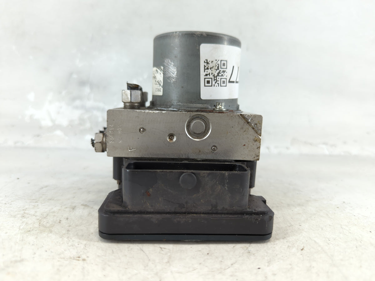 2018 Chevrolet Cruze Anti-Lock Brake ABS Pump Module Actuator OEM P/N:39120572 Fits OEM Used Auto Parts - Oemusedautoparts1.