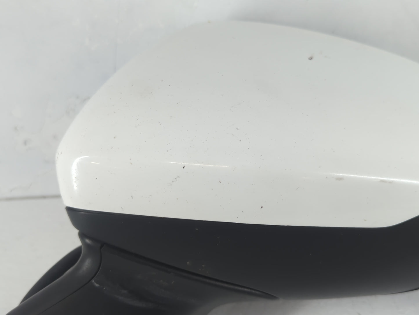 2016-2018 Chevrolet Cruze Driver Side View Mirror - Left Door Mirror OEM Used - Oemusedautoparts1.com