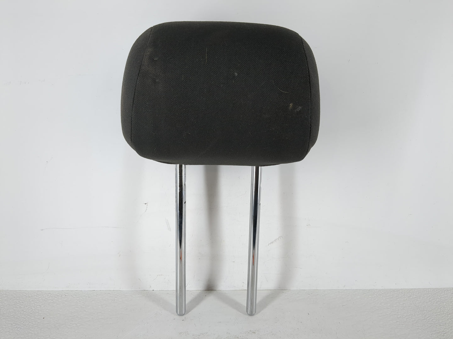 2018 Chevrolet Cruze Headrest Head Rest Rear Seat Fits OEM Used Auto Parts - Oemusedautoparts1.com