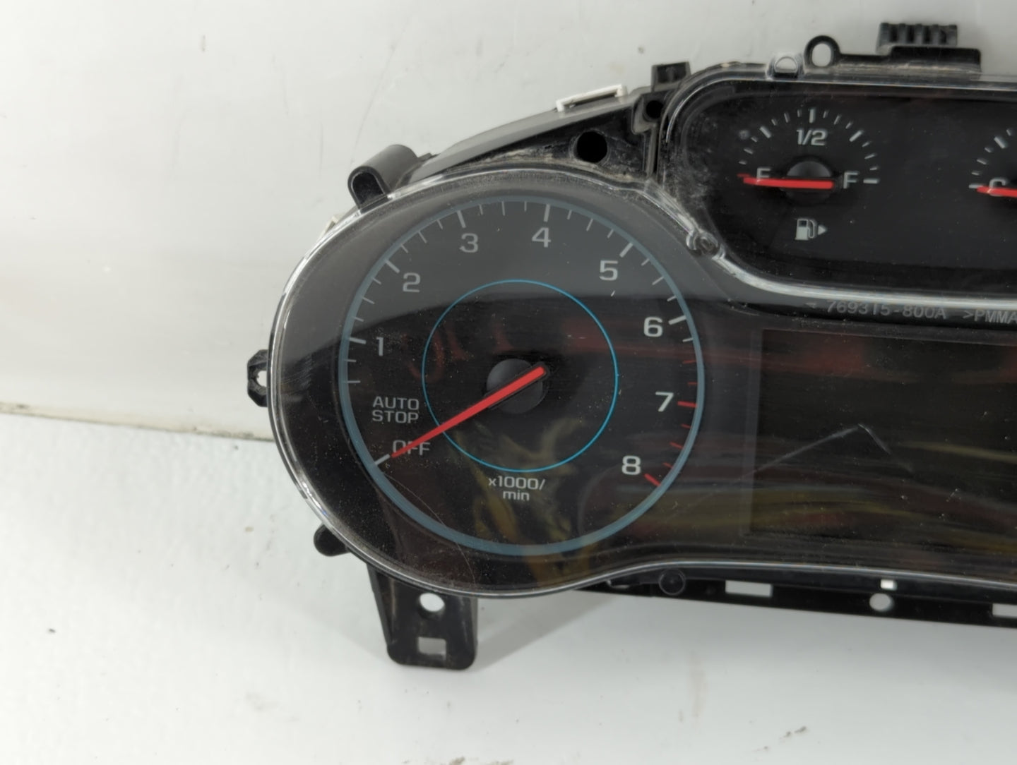2018 Chevrolet Cruze Instrument Cluster Speedometer Gauges P/N:39084636 Fits OEM Used Auto Parts - Oemusedautoparts1.com