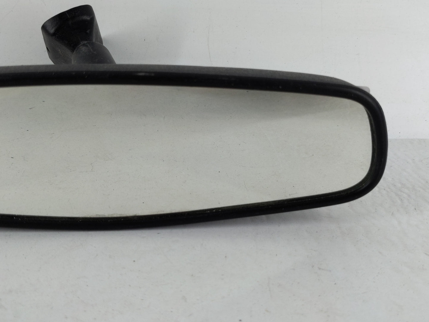 2011-2019 Chevrolet Cruze Interior Rear View Mirror Replacement OEM P/N:E11026150 Fits OEM Used Auto Parts - Oemusedautopart