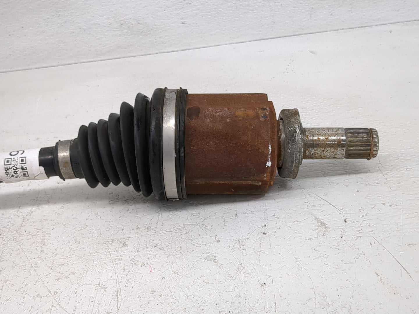 2016-2019 Chevrolet Cruze Axle Shaft Front Passenger Cv C/v - Oemusedautoparts1.com